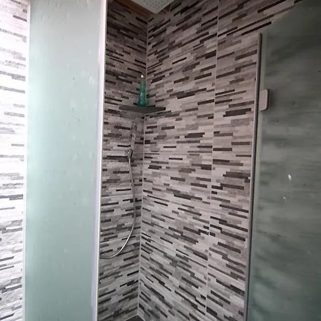 Leonie 加爾米施-帕滕基興